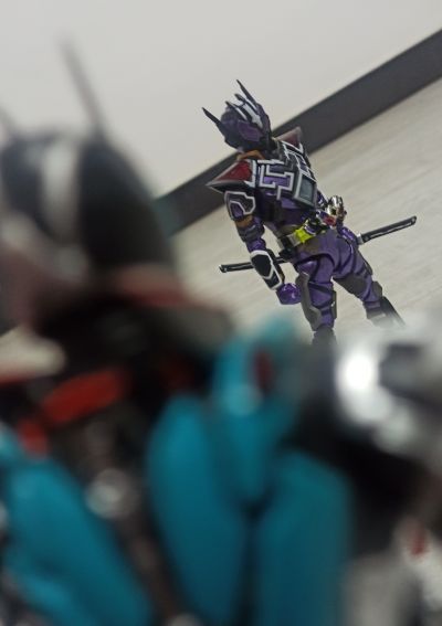 S.H.Figuarts 假面骑士 令和第一世代  假面骑士一型  岩蝗