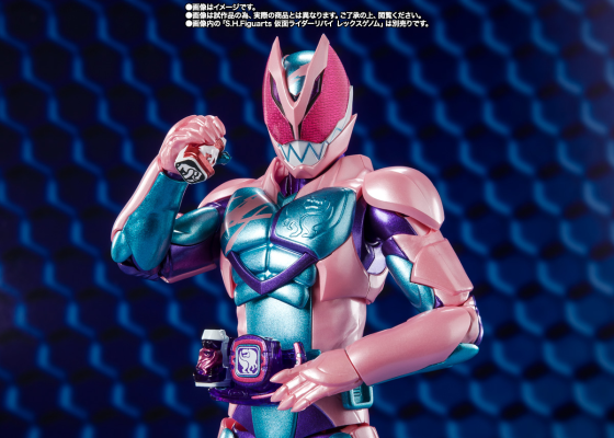 S.H.Figuarts  假面骑士贞德 眼镜蛇基因+拉咘柯芙 孔雀基因