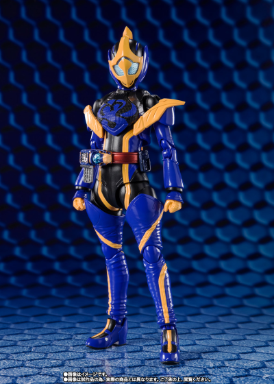 S.H.Figuarts  假面骑士贞德 眼镜蛇基因+拉咘柯芙 孔雀基因