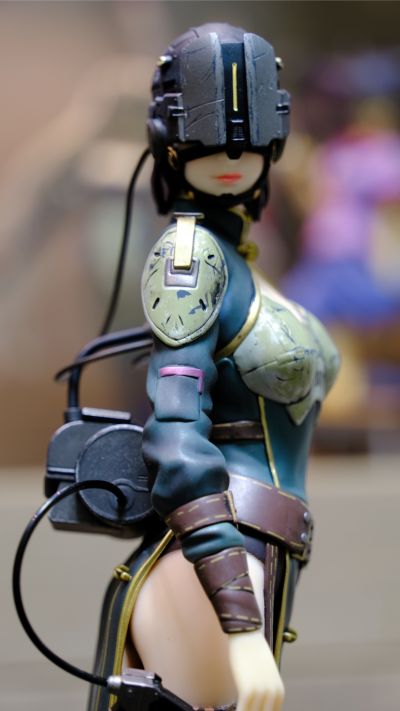 灵笼 荷光者