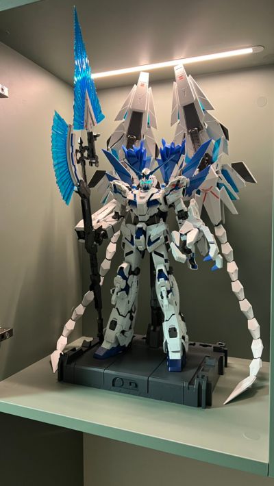 PG 1/60  完美独角兽高达