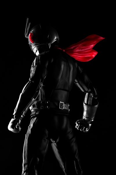 S.H.Figuarts(真骨雕制法) 假面骑士 假面骑士新1号 假面骑士50周年纪念版