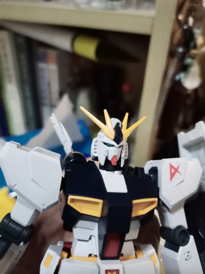EG 1/144 ν高达
