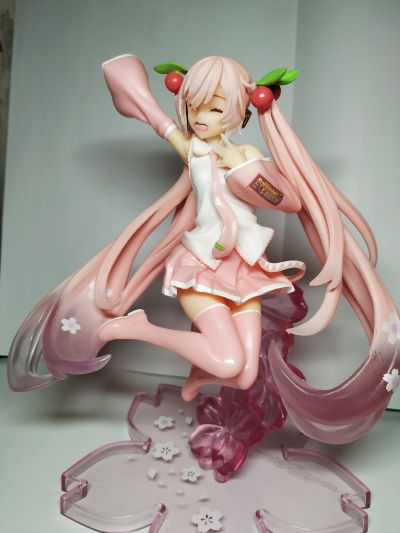 TAITO赏主店 初音未来系列 樱花未来 跃动