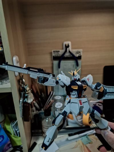 EG 1/144 ν高达