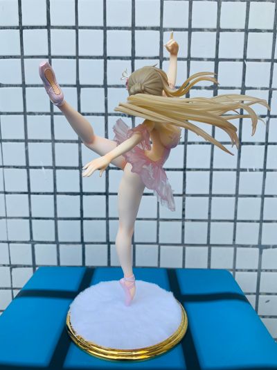 Dream Tech 白天鹅少女