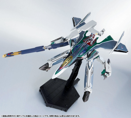 DX超合金   超时空要塞DELTA  绝对LIVE  VF-31AX 卡伊洛斯 进阶型 (伯格·康瓦尔特专用机)