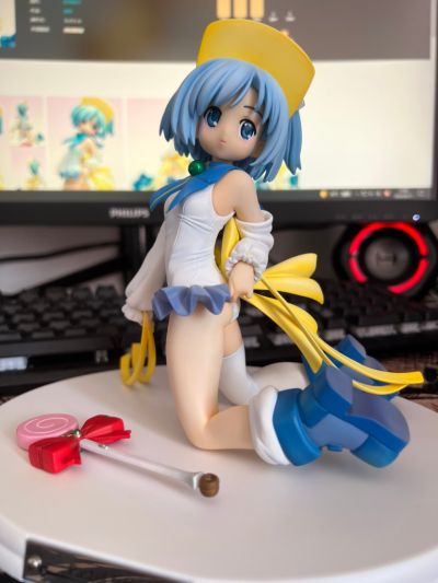 萌单  虹原茵可