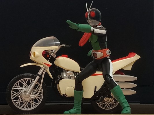 S.H.Figuarts 假面骑士 假面骑士旧2号＆疾风号（改造版）套装