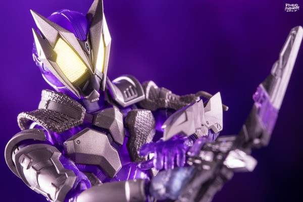 一番赏   S.H.Figuarts 假面骑士 最终大奖 假面骑士灭 蛰刺毒蝎 透明紫