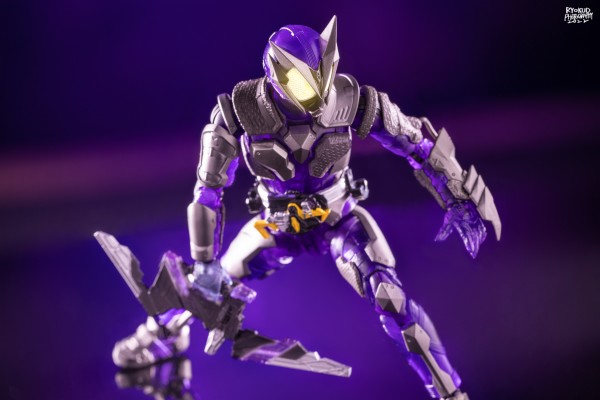 一番赏   S.H.Figuarts 假面骑士 最终大奖 假面骑士灭 蛰刺毒蝎 透明紫