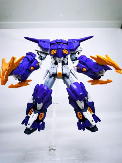 HG 1/144  亚斯克雷普欧斯高达