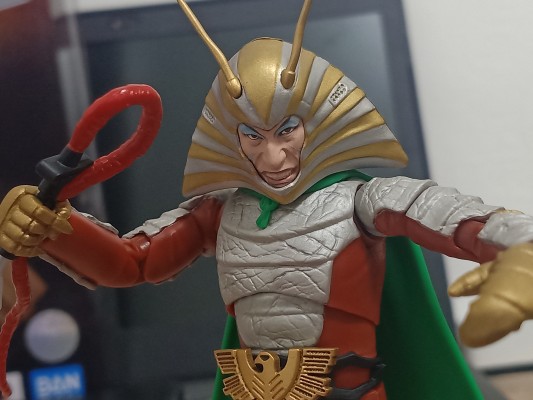 S.H.Figuarts 假面骑士 地狱大使