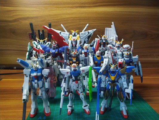 HGUC 机动战士V高达 V2高达突击爆击型