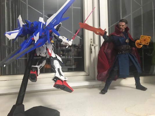 S.H.Figuarts 黑暗骑士 蝙蝠侠