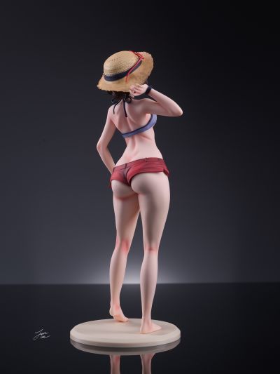 岸见荣子 在客户公司中露出其丰满肉体晒日光浴ver.