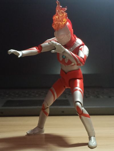 S.H.Figuarts  佐菲