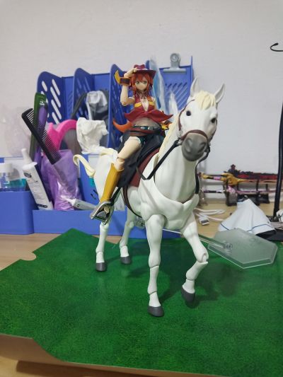 S.H.Figuarts 巴克·亚罗/BACK ARROW 艾尔莎·林