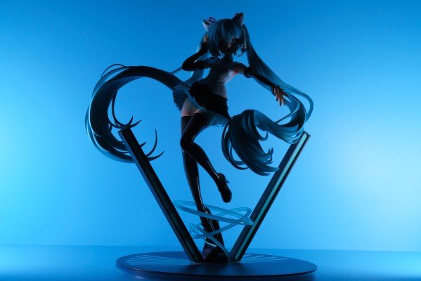 初音未来 猫耳耳机