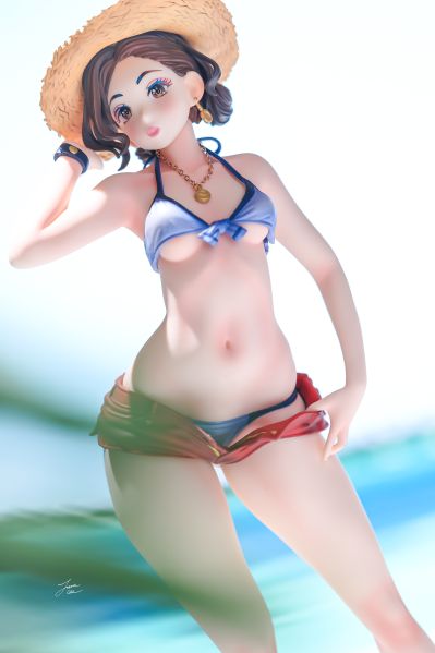 岸见荣子 在客户公司中露出其丰满肉体晒日光浴ver.