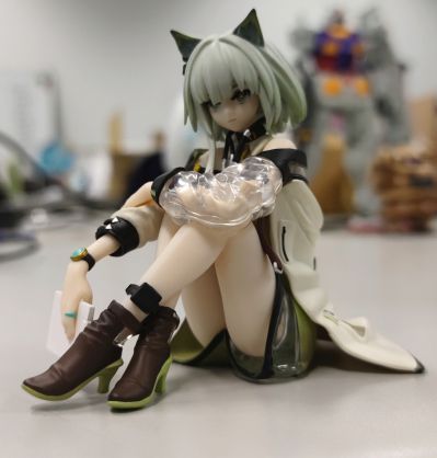 压泡面手办 明日方舟 凯尔希