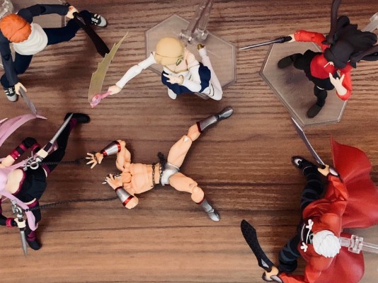 マイクロヤマグチ／リボルミニ rm-009 罗宾假面「筋肉人」