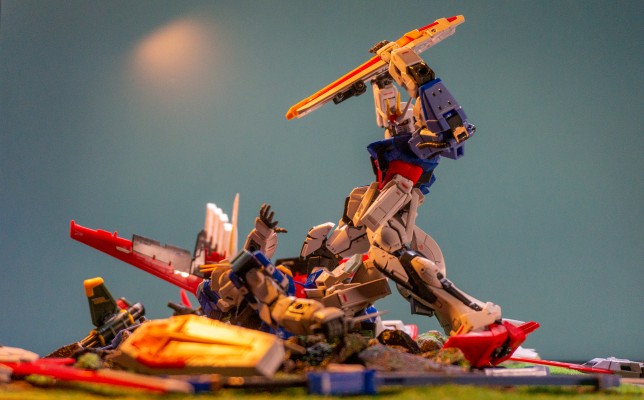 RG 1/144   完美强袭高达