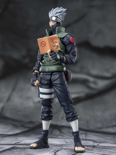 S.H.Figuarts  旗木卡卡西 -大名鼎鼎的写轮眼英雄-
