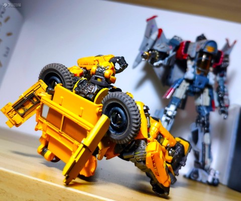 工作室系列 SS-48 大黄蜂(2018) Bumble Offroad 