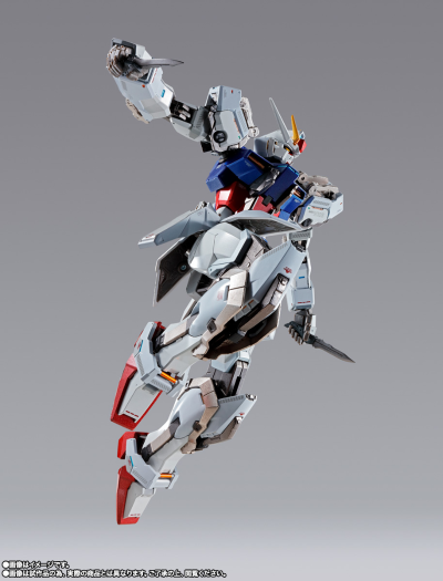 METAL BUILD   强袭高达 -赫利俄波利斯亮相版-
