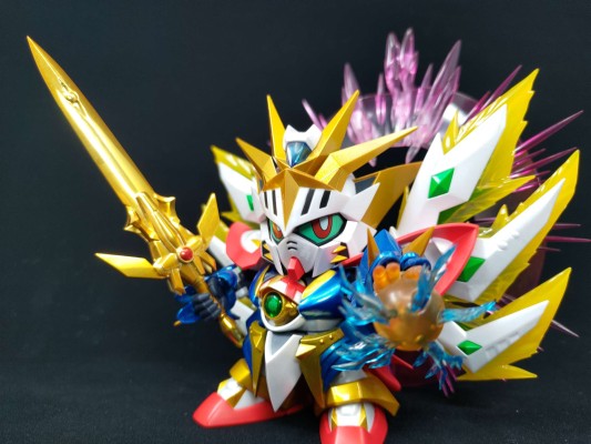 SDX 新SD高达外传 黄金神话 太阳骑士神高达