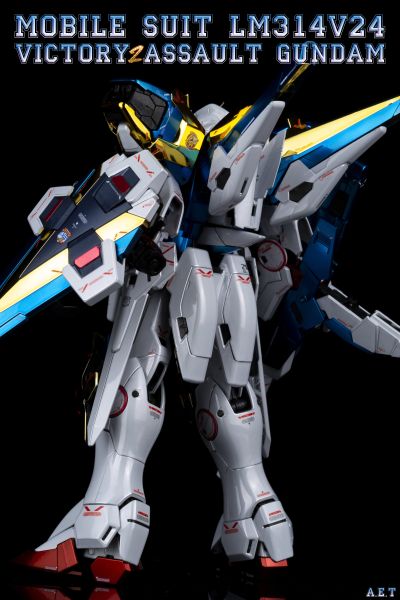 MG  1/100  高达基地专属商品   V2高达突击爆击型 Ka版  [钛金质感]