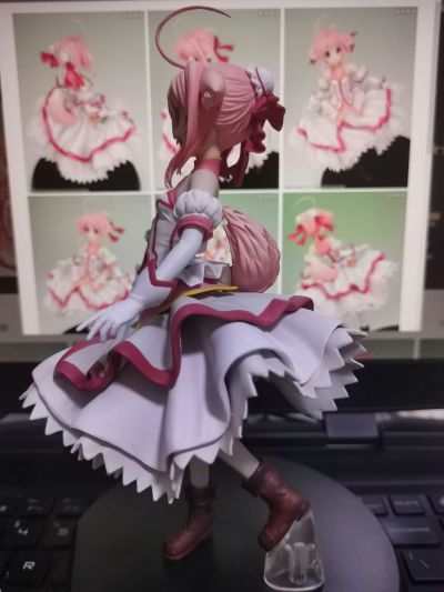 DOG DAYS 	米希奥蕾·F·比斯科迪