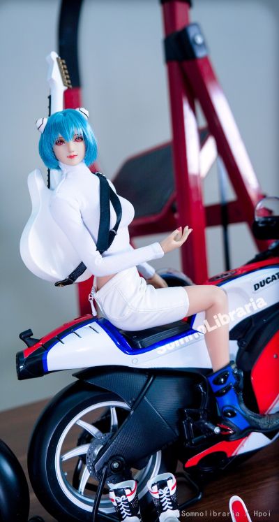 DMS036 流浪地球 CN171-11救援小队 医疗兵 周倩