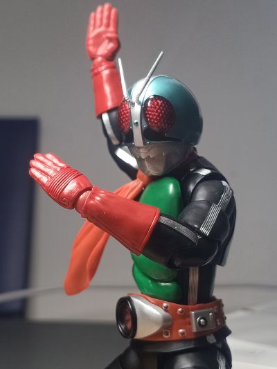 S.H.Figuarts(真骨雕制法) 假面骑士 假面骑士新2号 假面骑士50周年纪念版