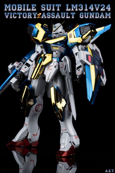 MG  1/100  高达基地专属商品   V2高达突击爆击型 Ka版  [钛金质感]