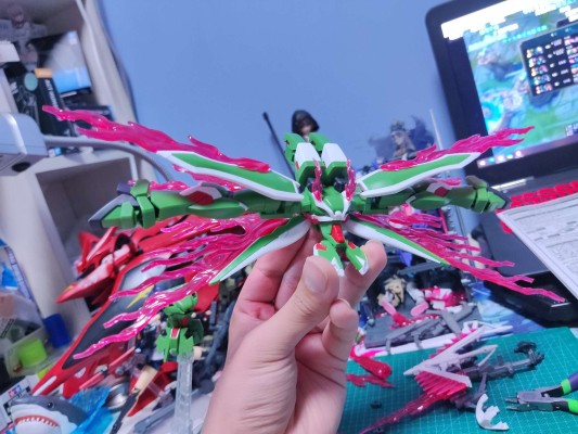 HG 机动战士海盗高达GHOST 幻影高达