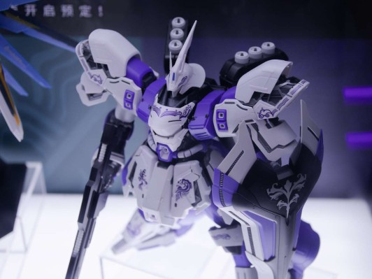 MG 1/100 MSN-04 沙扎比（典藏版）