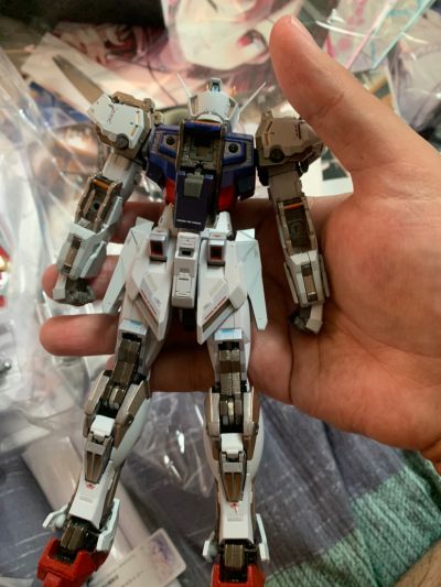 METAL BUILD   强袭高达 -赫利俄波利斯亮相版-