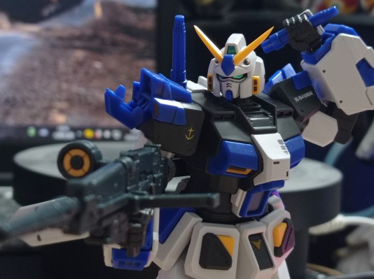 HGUC 机动战士高达外传 宇宙、闪光的尽头 RX-78-4高达4号机