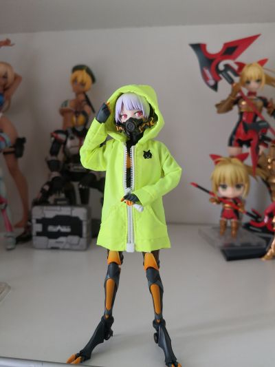 荧光黄绿色布制外套