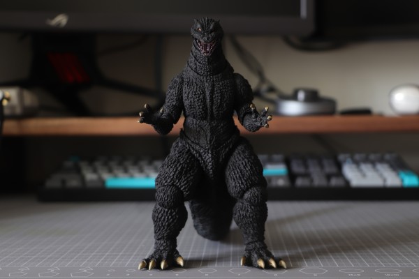 S.H.MonsterArts 哥斯拉 (2004)