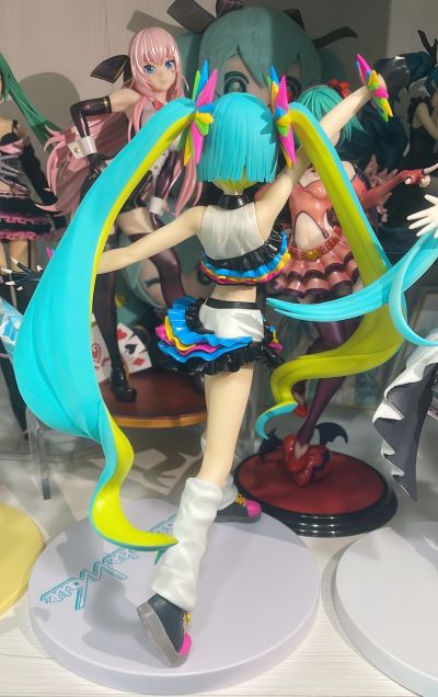 初音未来 歌姬计划 MEGA39’s  FIGURIZM “初音未来-Catch the Wave ”