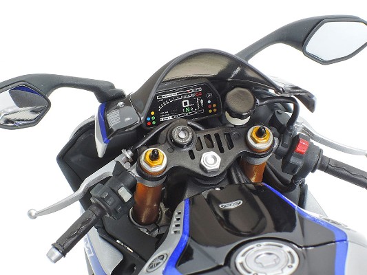 1/12 摩托车系列 No.133 雅马哈 YZF-R1M