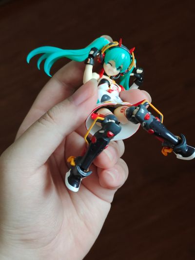 figma#SP-130 Good Smile Racing 初音未来 Racing 2020 Ver.