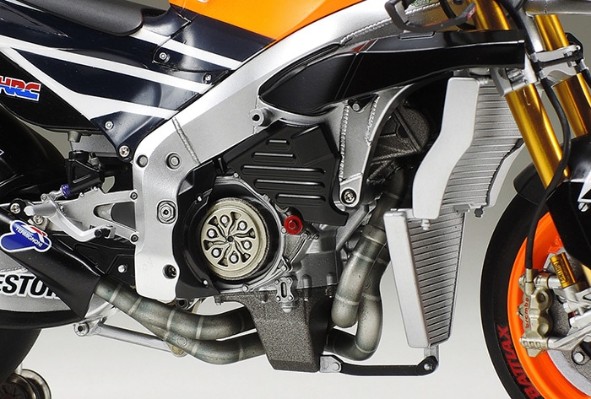 1/12 摩托车系列 No.130 REPSOL(本田) Honda RC213V '14