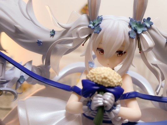 魔女之旅 伊蕾娜 夏日白裙