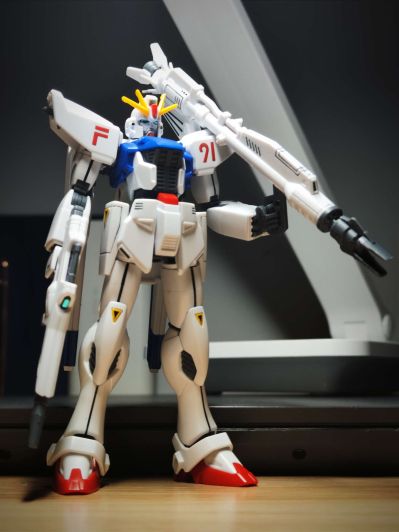 HGUC 1/144 	机动战士高达F91  高达F91