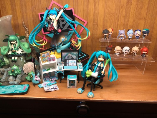 figma#35 	幸运星 OVA 柊镜 初音未来Cosplay ver.