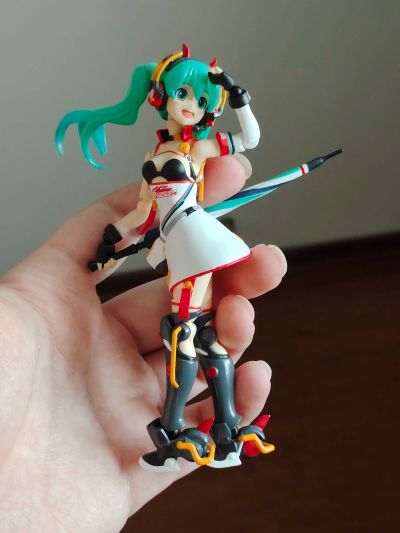 figma#SP-130 Good Smile Racing 初音未来 Racing 2020 Ver.